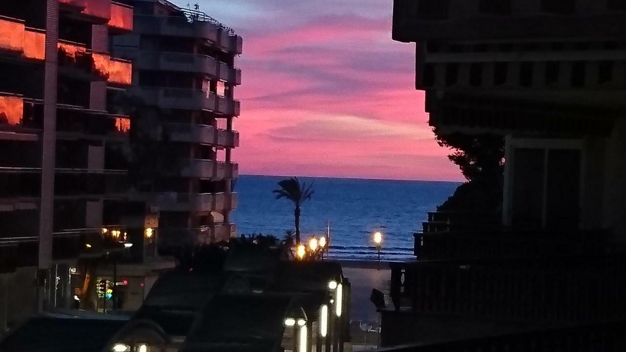 Apartament Nada Salou Zewnętrze zdjęcie